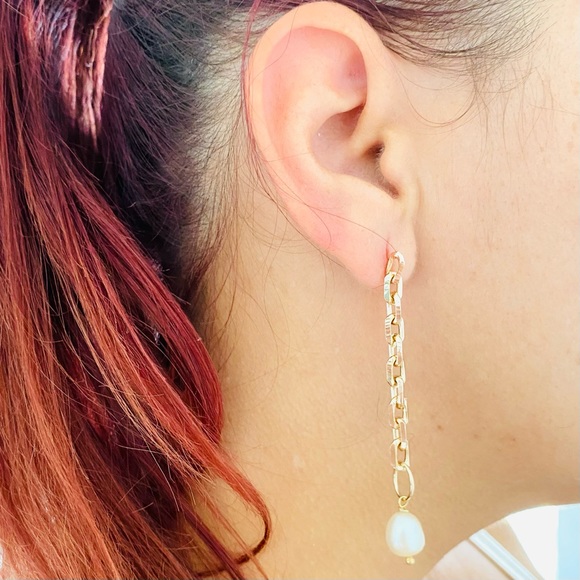 Gold Paper Clip Earrings - Picture 6 of 11